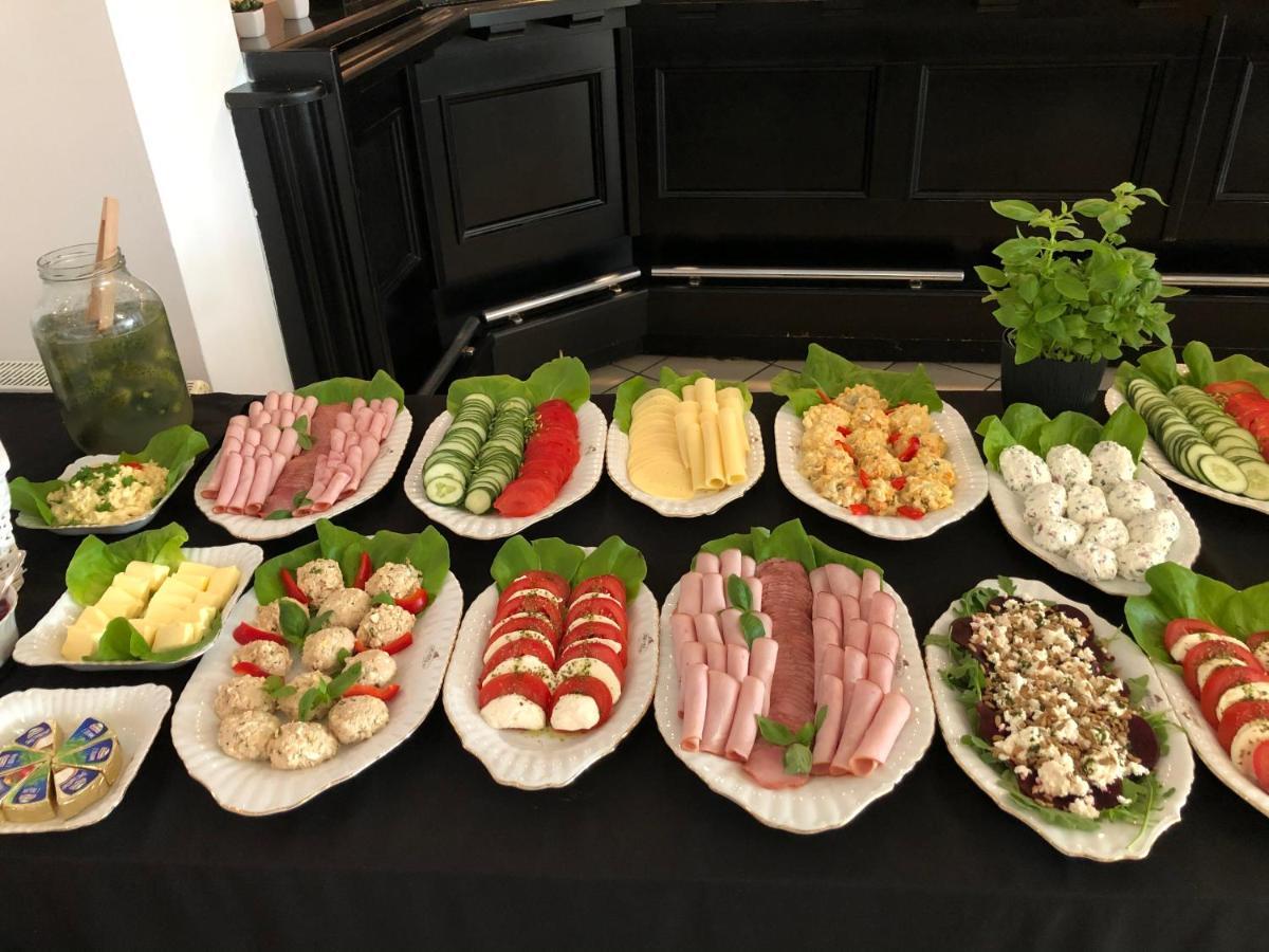 Bed and Breakfast Great Polonia Ustka Esterno foto
