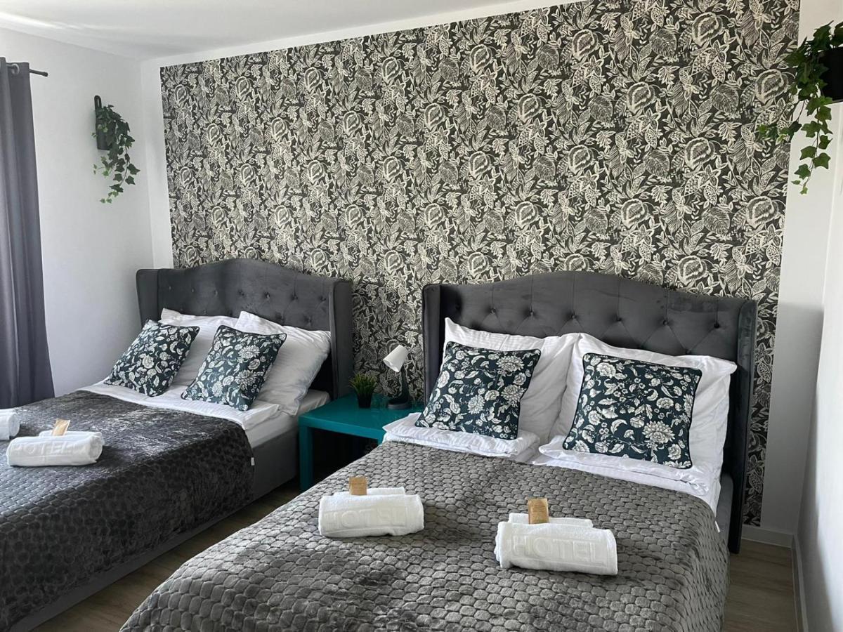 Bed and Breakfast Great Polonia Ustka Esterno foto